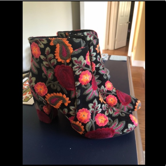 mia embroidered booties